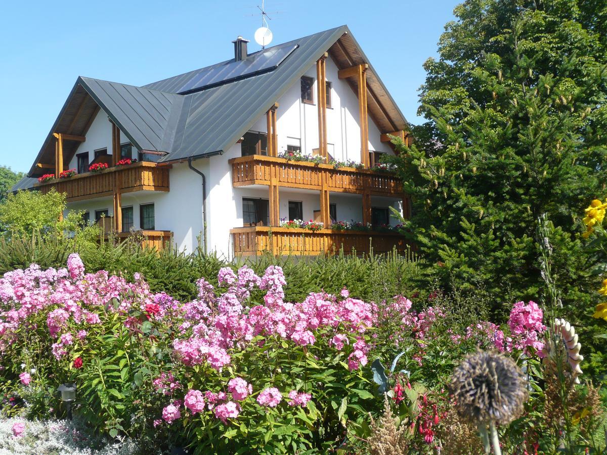 Hotel Bergblick Warmensteinach Esterno foto